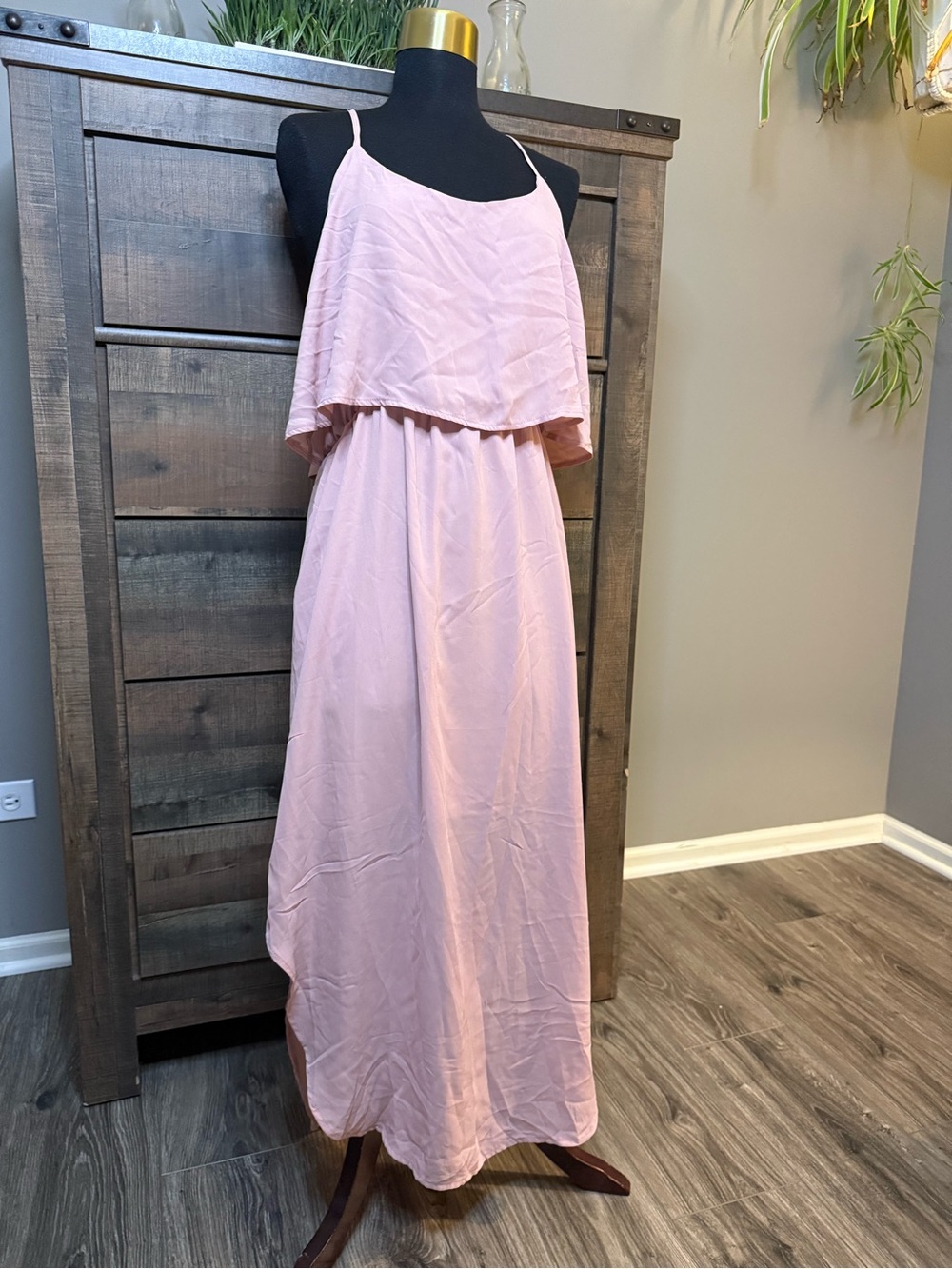 Yidaton Women’s Pink Maxi Dress XL Flowy Ruffle Overlay Strappy Boho NWT
